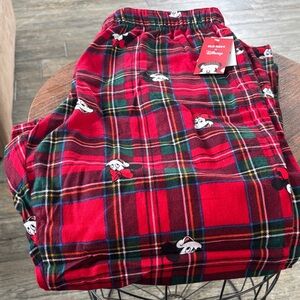 Old Navy Red and Green Plaid Pajama Pants